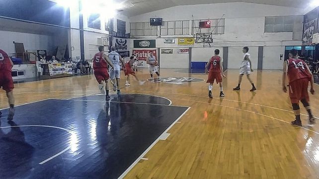 Rivadavia A buscará este martes llegar a la final del Torneo Oficial de Básquet.&nbsp;