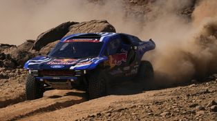 El tetracampeón del Rally Dakar, Carlos Sainz, papá del piloto de Fórmula 1 de igual nombre, intentará darle a Ford su primera victoria.