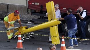 Un conocido periodista brasileño se mató al caer un helicóptero