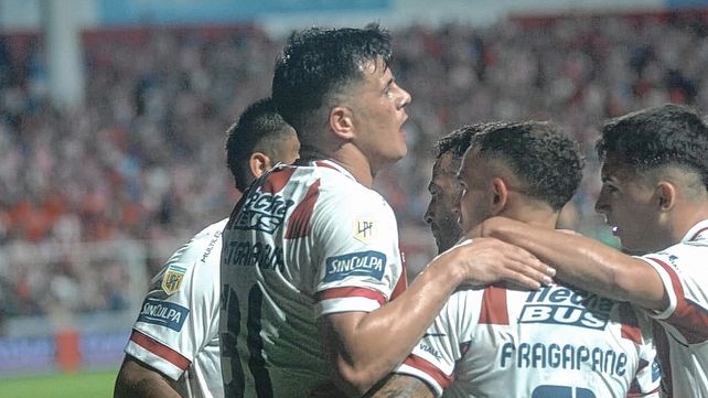 Unión juega un partido clave ante Palestino en Chile por la Sudamericana