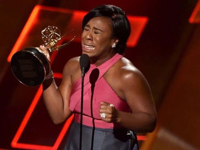 La Ojos-locos de Uzo Aduba en Orange is the New Black le ha concedido su segundo Emmy.