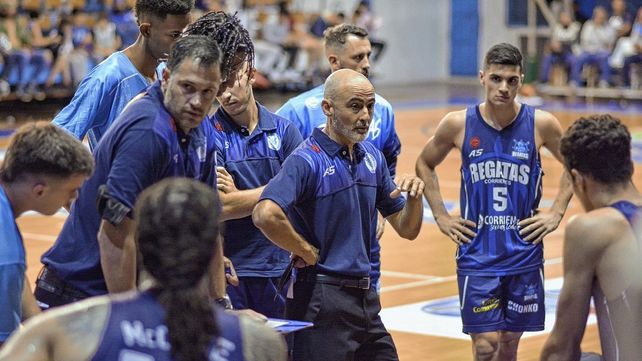 Gabriel Piccato fue cesanteado como entrenador de Regatas Corrientes.&nbsp;
