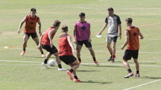 Tras la derrota ante Defensa y Justicia, Newells entrenó con la mirada puesta en el clásico.