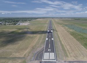 La provincia gestiona más frecuencias aéreas desde Sauce Viejo a Buenos Aires y Córdoba