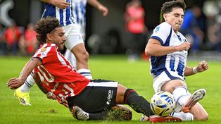 Torneo Apertura: Estudiantes de La Plata empató con Talleres y es líder de la Zona A