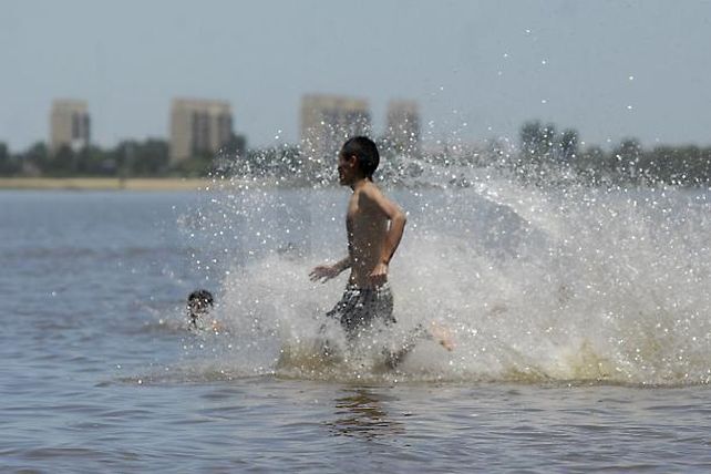 Calor sofocante en la ciudad: 56.1ºC de sensación térmica y alerta vigente