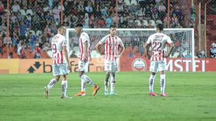 Conmebol sancionó con una dura multa económica a Unión