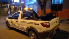 firmat: rescatan a un matrimonio de ancianos mientras se incendiaba su casa firmat: rescatan a un matrimonio de ancianos mientras se incendiaba su casa