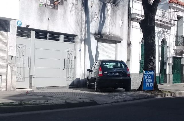 Estacionar donde no se puede es la infracción más cometida por los rosarinos