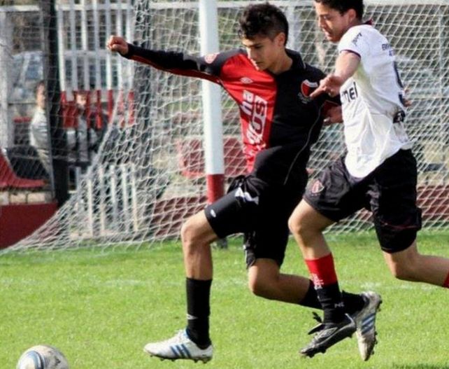 El Gol Maradoniano De Un Juvenil Sabalero