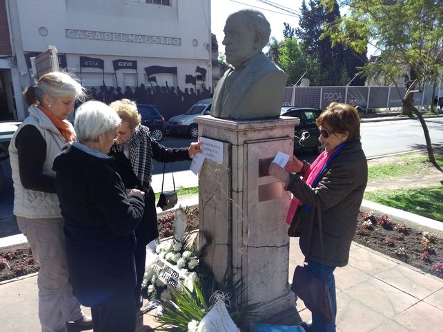 El Instituto Sarmientino hizo un homenaje en el Día del Maestro