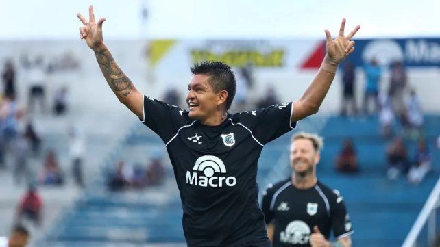 Teléfono Colón: Pulga Rodríguez queda libre de Gimnasia (J) Teléfono Colón: Pulga Rodríguez queda libre de Gimnasia (J)