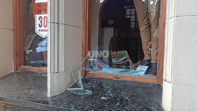 Robo en un local de ropa