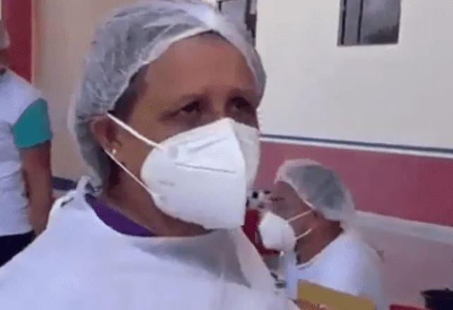 Coronavirus: polémica por un video en donde una enfermera dice que usa la misma jeringa 10 veces