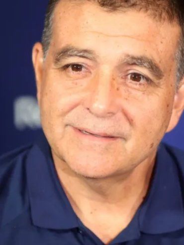 Claudio Vivas advirtió sobre la venta de juveniles y analizó el futuro de la Selección sin Messi