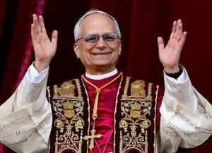 El papa León XIV continúa con su evolución según lo previsto por los médicos