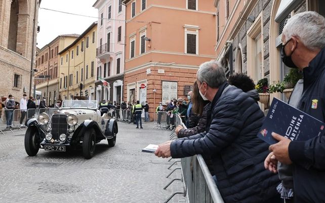 Rally Mille Miglia, la carrera de autos más bella del mundo