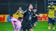 Riestra dio la nota al vapulear a Boca en el inicio del Clausura