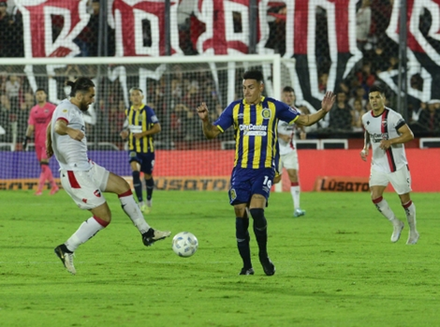 Newells y Central disputaron una edición más del clásico rosarino en el Coloso Marcelo Bielsa.