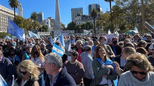 Autoconvocados del campo leyeron una proclama en Plaza de Mayo.