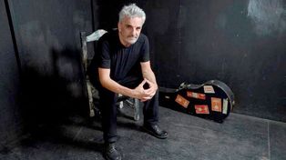 Goldín estará acompañado por un grupo de reconocidos artistas.