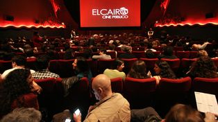 El cine El Cairo ofreció su propuesta cultural marcando diferencias con el circuito comercial.