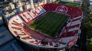 Ante el mal estado de La Bombonera, Boca mudaría su localía por los próximos tres partidos a Huracán