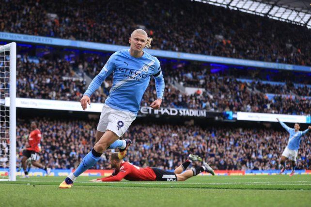 El Manchester City goleó al United en el clásico de la Premier League