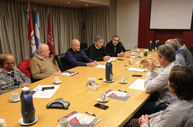 Jatón se reunió con las autoridades de la Cámara Argentina de la Construcción
