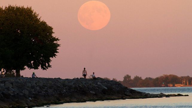 Las mejores postales de la Luna llena