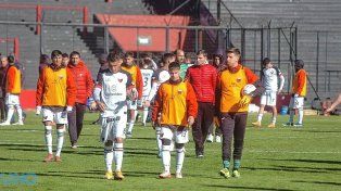 Colón sumó una nueva derrota y se hunde en la tabla.
