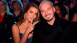 J Balvin junto a su novia argentina Valentina Ferrer