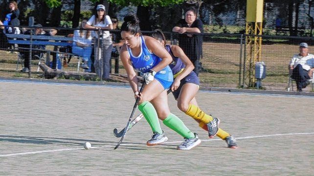 El Quillá goleó a Banco y aseguró su lugar en los playoffs del Oficial.