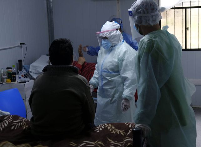 En Rosario ya son 300 los médicos que se contagiaron coronavirus