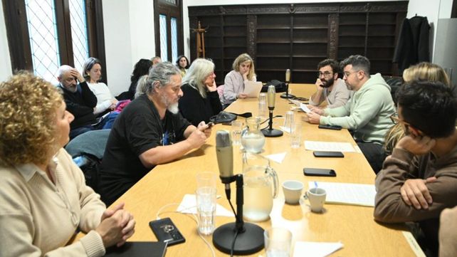 Los artistas manifestaron su preocupación en la comisión de Cultura y Educación del Concejo.&nbsp;