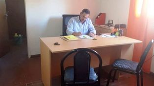 Intendente se redujo el sueldo y le subió un 10% a la planta de personal