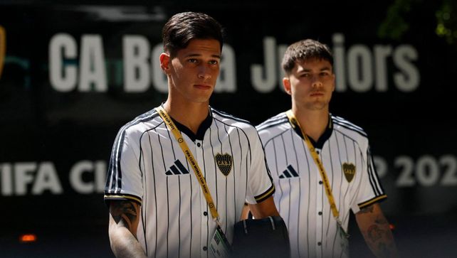 Brian Aguirre se formó en Newells y actualmente juega en Boca