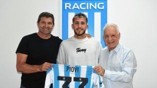 Gonzalo Piovi, campeón con Colón y Racing, seguirá ligado a la Academia.