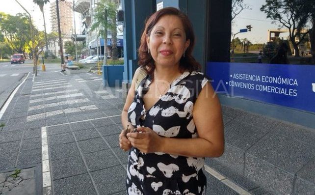 Una profesora tuvo en brazos a la bebé de una estudiante mientras rendía examen