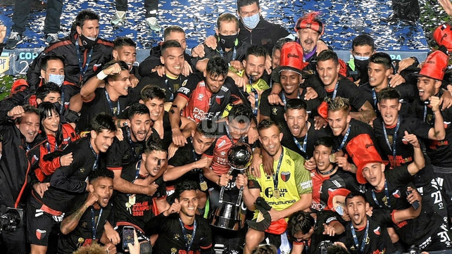 ¡COLÓN HIZO HISTORIA Y GRITA BIEN FUERTE CAMPEÓN!