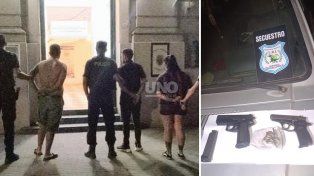 Los delincuentes detenidos y las armas secuestradas luego de la persecución