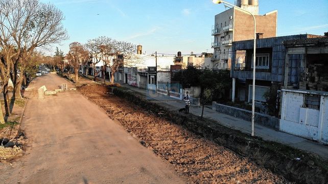 Paraná: el ensanche de calle Racedo tiene un 50% de avance
