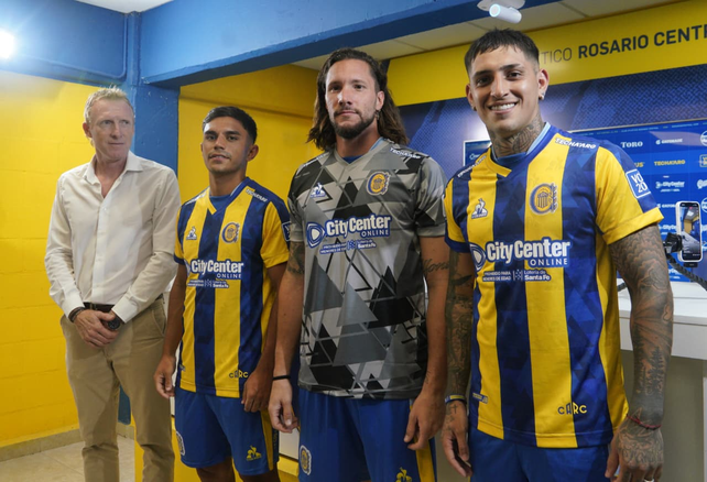 Las incorporaciones de Central tuvieron su primer contacto con la prensa.