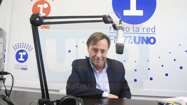 El intendente de Paraná sufrió una afección coronaria y hay expectativa por su evolución