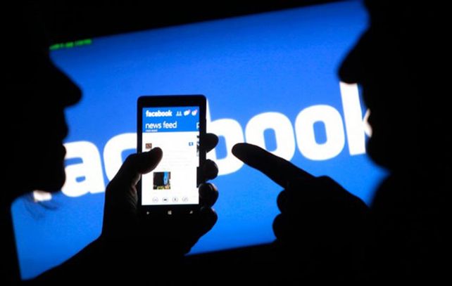 Salió de la cárcel, amenazó por Facebook a la familia que había robado y seguirá libre