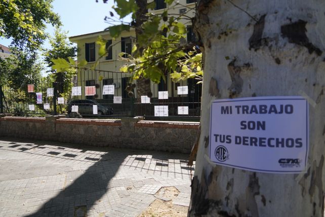 Fuerte reclamo en el Hospital Agudo Avila por mejores salarios y fin de la precarización