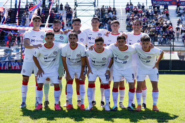 Central Córdoba. El Charrúa cayó ante Deportivo Español, en una tarde para el olvido.  