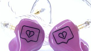Auriculares fabricados en Rosario conquistan a los artistas más reconocidos