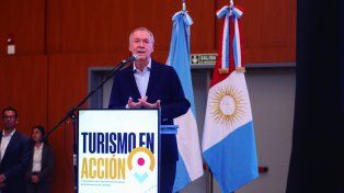 El mandatario cordobés señaló la importancia de generar la infraestructura necesaria para cuidar el turismo. (Foto: Gob. Pcia. Cba.)