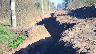 Canales ilegales: tras la denuncia contra Formento, Corral exige a Aguas una solución